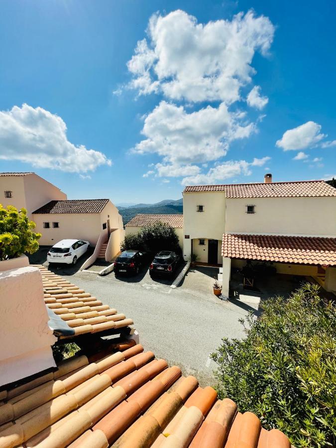 Superbe T2 Avec Vue Mer Et Piscine La Croix-Valmer Exteriér fotografie